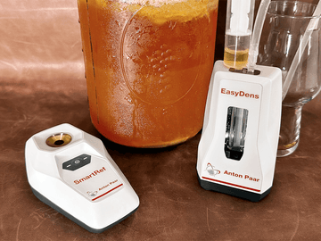 Determine the alcohol content of Kombucha with the EasyDens & SmartRef Combo