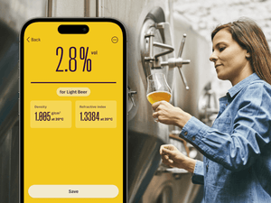 Determine the alcohol content of light beer with the EasyDens & SmartRef Combo